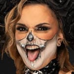 Thunder Rosa issues response to hateful message she received about immigration